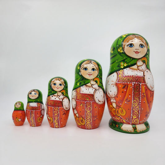 5 Piece Matryoshka Green & Orange